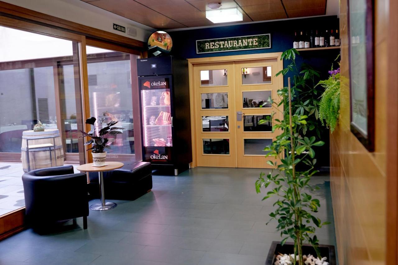 Hotel Casa Azcona Zizur Mayor Ngoại thất bức ảnh