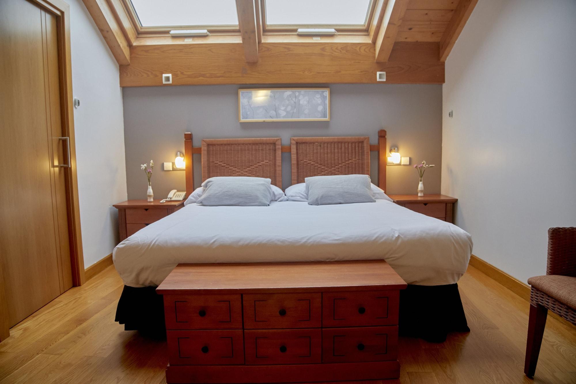 Hotel Casa Azcona Zizur Mayor Ngoại thất bức ảnh