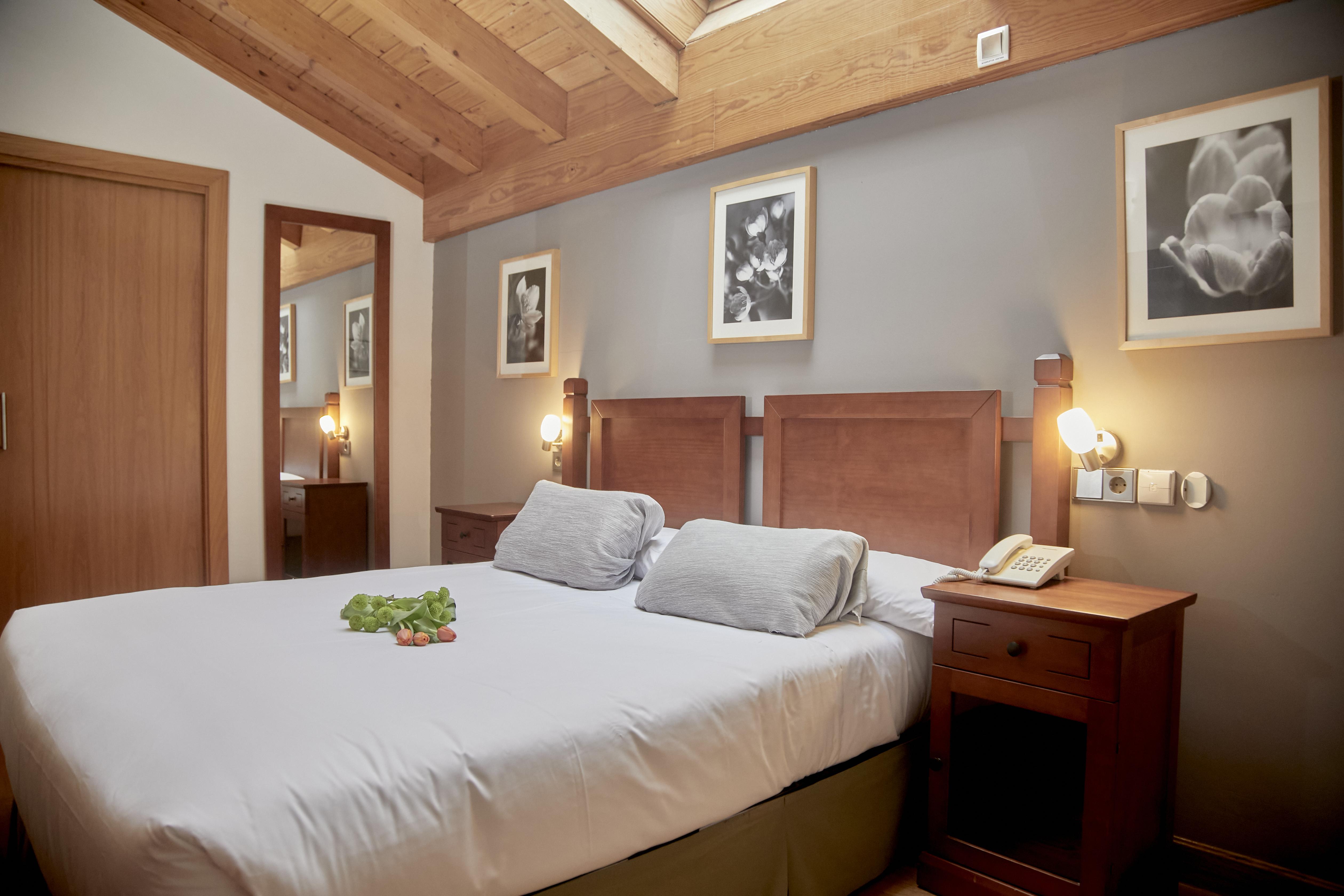 Hotel Casa Azcona Zizur Mayor Ngoại thất bức ảnh